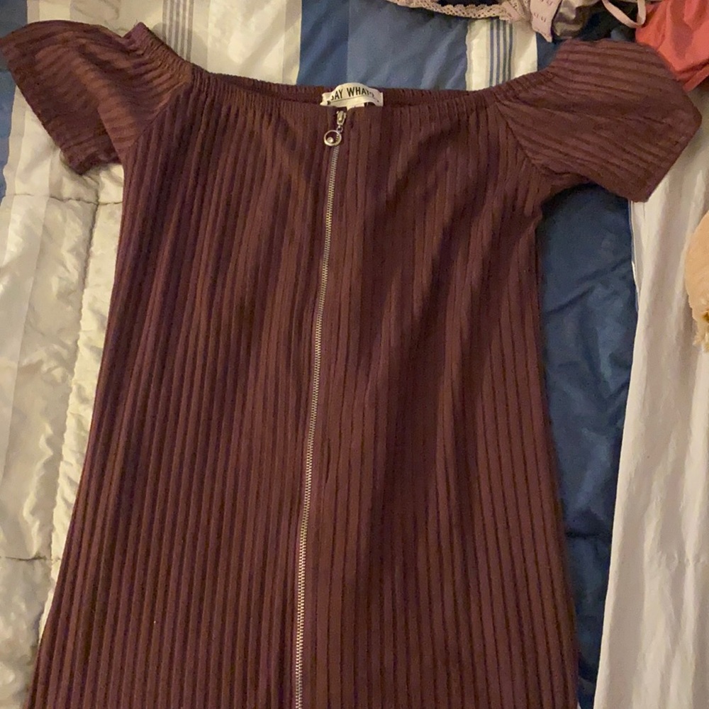 Purple long dress with zipper on the middle